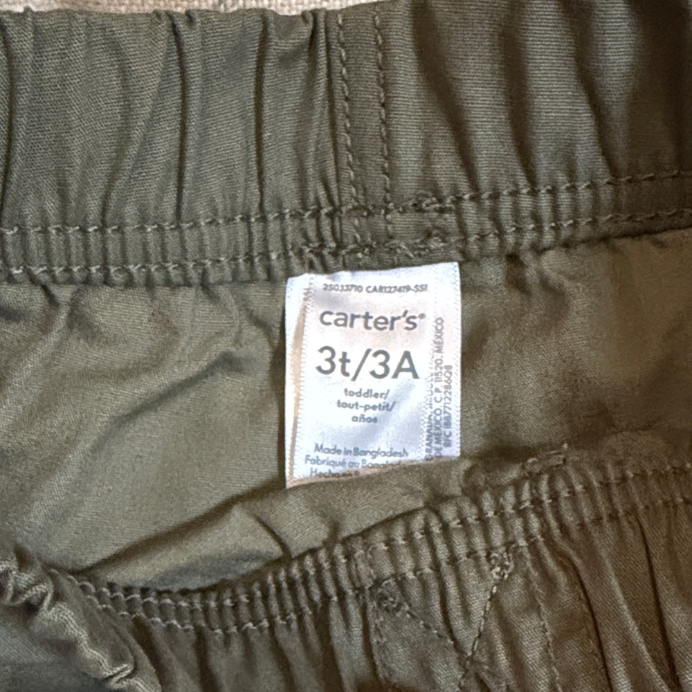 Set of Four Toddlers Pants (size 3T) - Picture 11 of 13